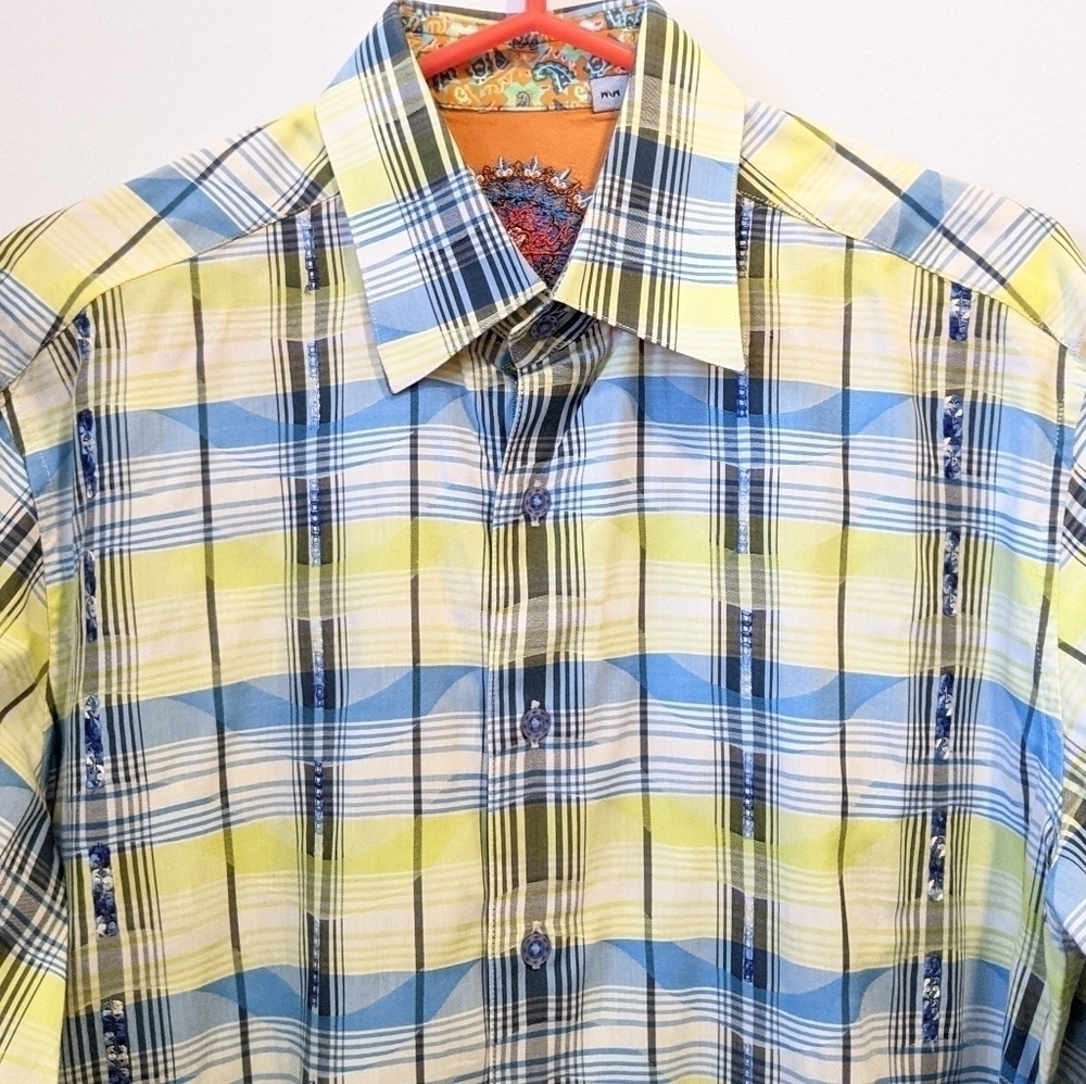 𝅺Robert Graham Button Front Blue Plaid Shirt Medium Long Sleeves